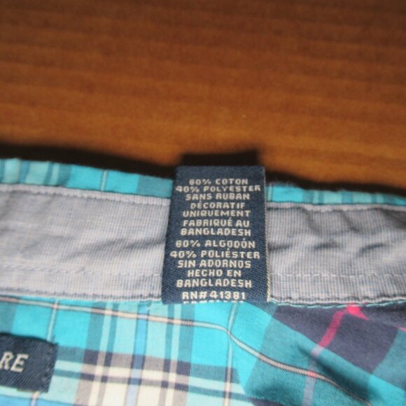 Chaps Easy Care Plaid Button-Down Shirt | Size L - Picture 8 of 11